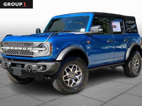 Certified 2023 Ford Bronco Badlands image 1