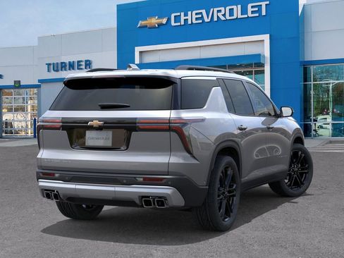 New 2026 Chevrolet Traverse LT w/ Driver Confidence Package image 4