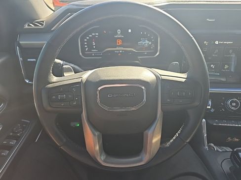 Used 2022 GMC Sierra 1500 Denali image 4