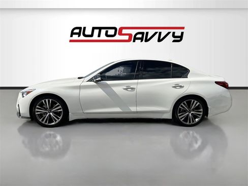 Used 2024 INFINITI Q50 Sensory image 4