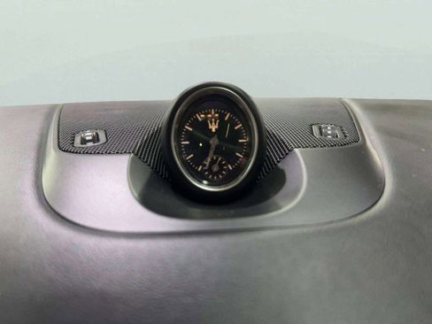 Used 2017 Maserati Levante S image 25