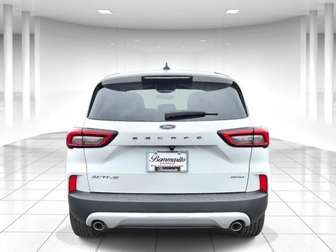 Used 2024 Ford Escape Active image 4