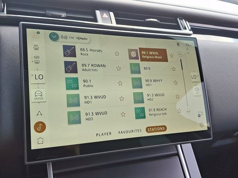 New 2026 Land Rover Range Rover Velar Belgravia AWD/4WD image 15