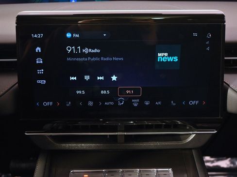 New 2026 Lincoln Nautilus Reserve image 27