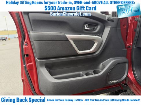 Used 2016 Nissan Titan SL image 11