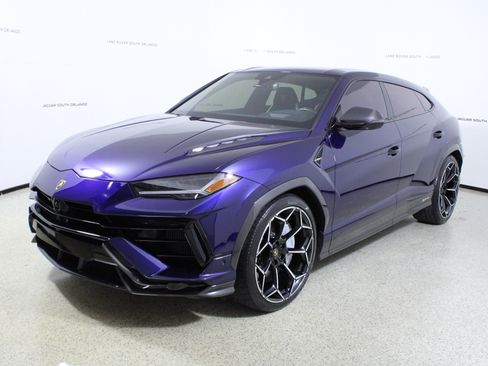 Used 2024 Lamborghini Urus Performante image 4