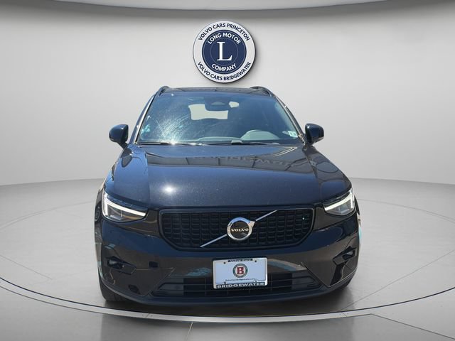 Certified 2023 Volvo XC40 B5 Plus w/ Climate Package AWD/4WD image 14