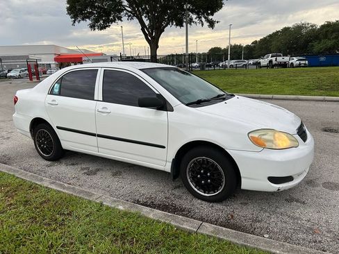 Used 2006 Toyota Corolla CE FWD image 8
