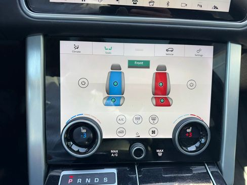 Used 2019 Land Rover Range Rover HSE AWD/4WD image 12