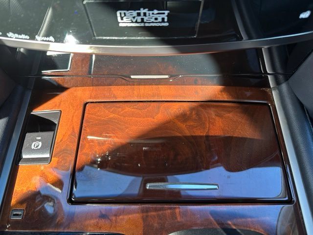 Used 2017 Lexus LX 570 4WD w/ Luxury Package image 46