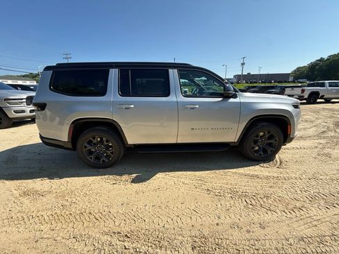 New 2026 Jeep Grand Wagoneer 4WD w/ Quick Order Packge 29V Upland image 6