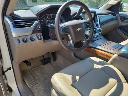 Used 2015 Chevrolet Tahoe LTZ AWD/4WD image 26