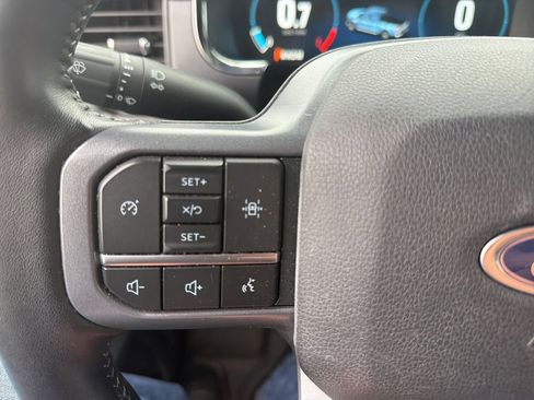 Used 2023 Ford F150 Lariat AWD/4WD image 34