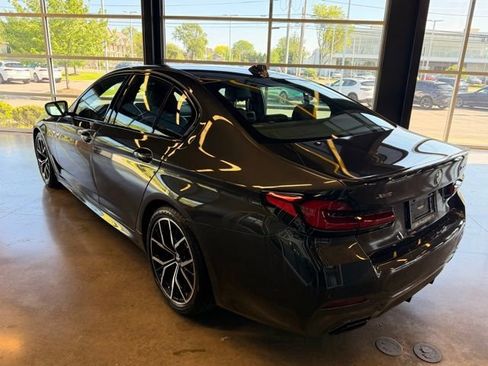 Used 2023 BMW 530i xDrive w/ M Sport Package AWD/4WD image 4