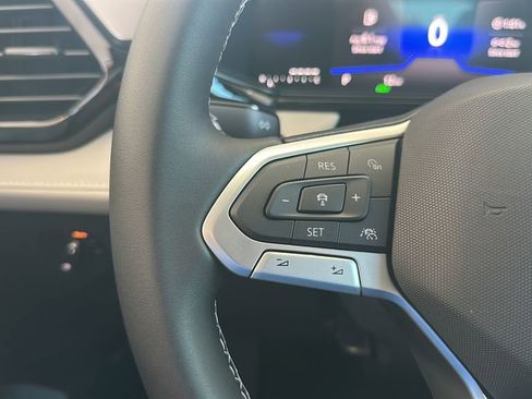 New 2026 Volkswagen Taos S image 24