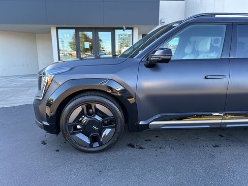 New 2026 Kia EV9 GT-Line image 11