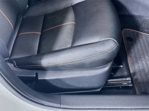 Used 2019 Nissan Altima 2.5 SR w/ SR Premium Package image 23