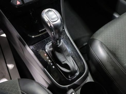 Used 2019 Buick Encore Preferred image 31