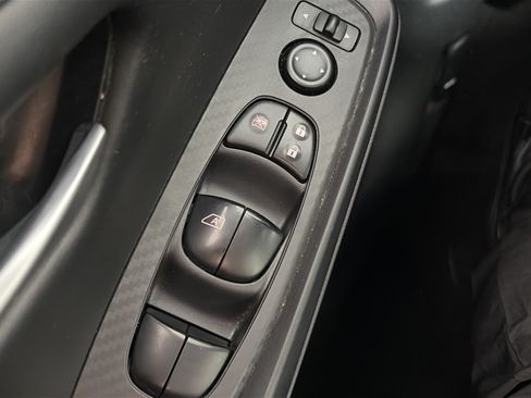 Used 2022 Nissan Sentra S w/ Lighting Package FWD image 24