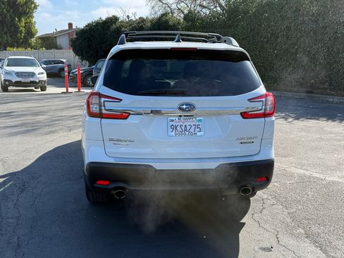 Certified 2024 Subaru Ascent Touring w/ Popular Package #2 image 4