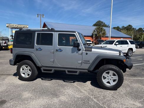 Used 2017 Jeep Wrangler Unlimited Sport w/ Quick Order Package 24S image 2