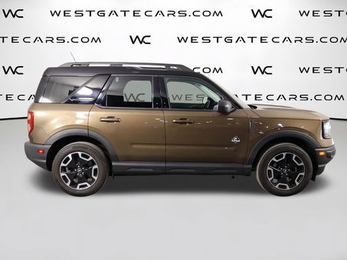 Used 2022 Ford Bronco Sport Outer Banks w/ Tech Package AWD/4WD image 44