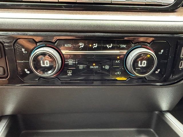Used 2022 Chevrolet Silverado 1500 LT AWD/4WD image 24