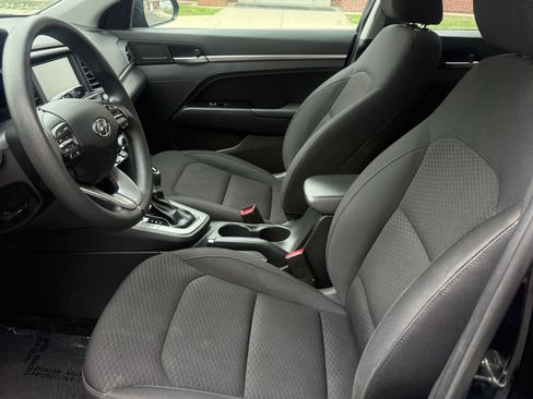 Used 2020 Hyundai Elantra SEL w/ Cargo Package (C1) FWD image 11