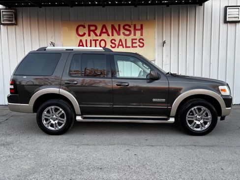 Used 2007 Ford Explorer Eddie Bauer image 2