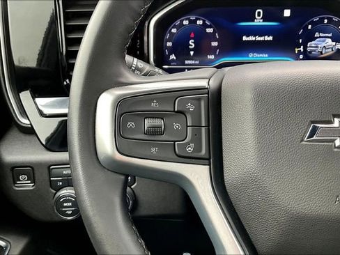Used 2023 Chevrolet Silverado 1500 RST AWD/4WD image 12