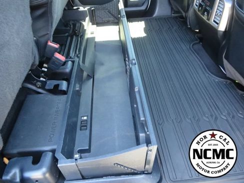 Used 2020 Ford F350 Platinum w/ FX4 Off-Road Package AWD/4WD image 68
