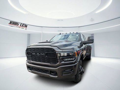 Certified 2024 RAM 3500 Limited image 6