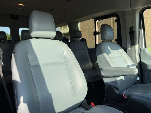 Used 2019 Ford Transit 350 XL RWD image 21