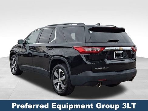 Used 2019 Chevrolet Traverse LT w/ LT Premium Package image 5