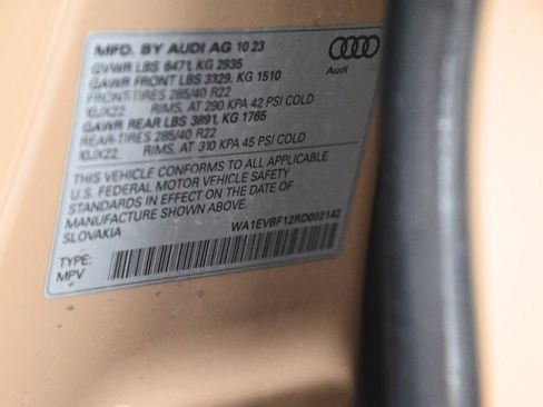 Used 2024 Audi Q8 Premium Plus w/ Premium Plus Package AWD/4WD image 19