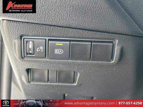 Used 2023 Toyota Corolla Cross LE w/ Moonroof Package AWD/4WD image 23