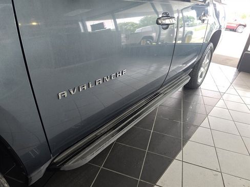 Used 2011 Chevrolet Avalanche LT w/ Regional Value Package RWD image 23