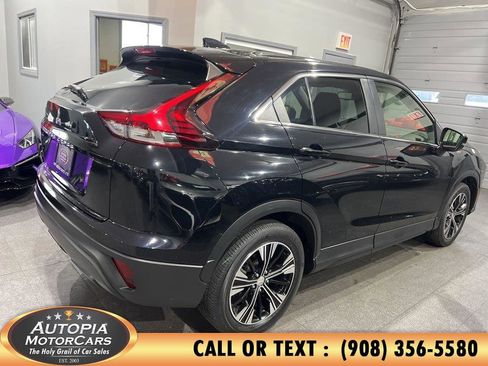 Used 2022 Mitsubishi Eclipse Cross SE image 5