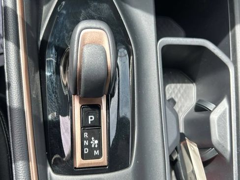 Used 2025 Toyota Grand Highlander AWD Hybrid image 32