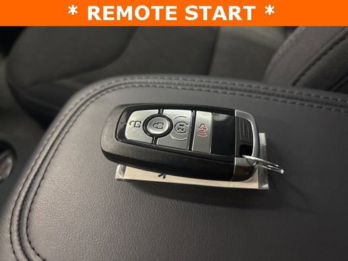 New 2025 Ford Maverick XLT w/ XLT Luxury Package image 26