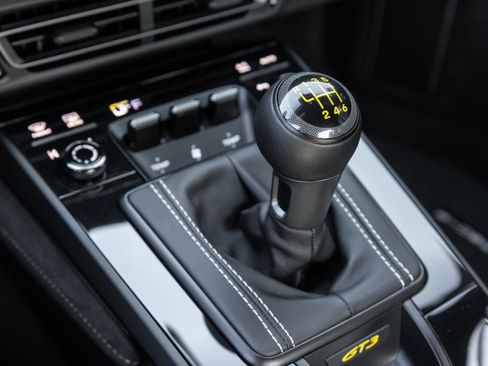 Certified 2023 Porsche 911 GT3 image 28