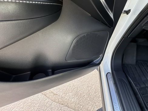 Used 2018 Nissan Murano Platinum w/ Cargo Package FWD image 25