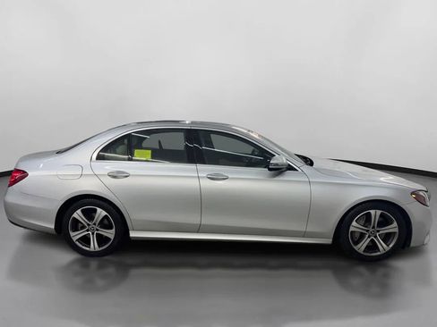 Used 2020 Mercedes-Benz E 350 Sedan image 11