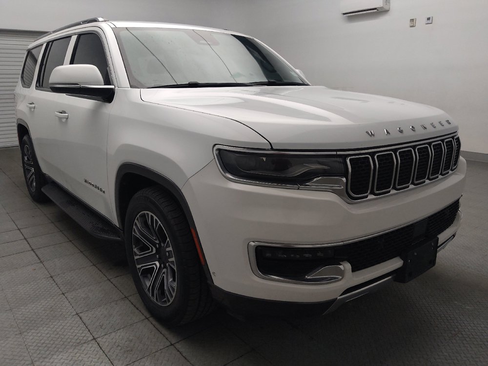 Used 2022 Jeep Wagoneer Series III AWD/4WD image 13