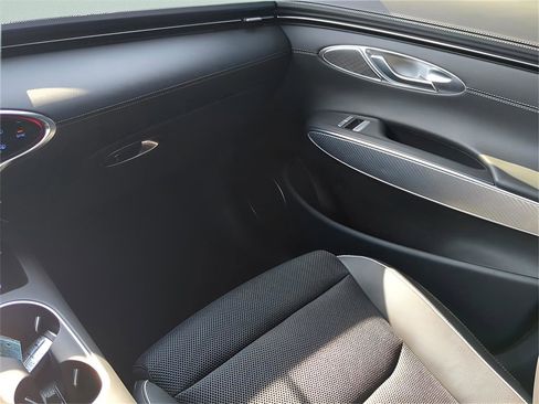 Used 2025 Genesis GV70 2.5T Sport Prestige w/ Sport Prestige Package image 20