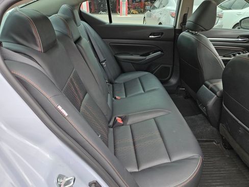 Used 2023 Nissan Altima 2.5 SR w/ SR Premium Package FWD image 17