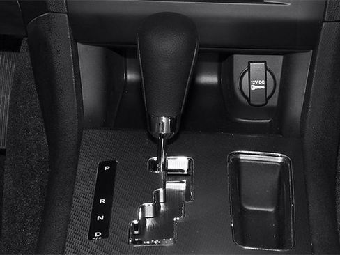 Used 2014 Dodge Charger SXT Plus RWD image 8