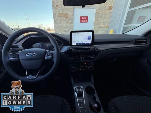 Used 2023 Ford Escape Active w/ Cold Weather Package image 28