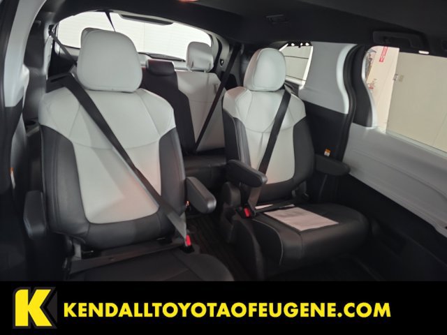 Certified 2026 Toyota Sienna XSE AWD/4WD image 20