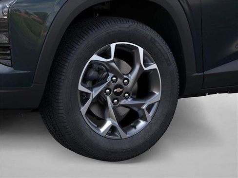 New 2026 Chevrolet Trax LT image 9